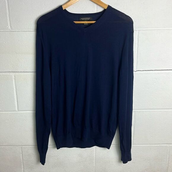 Banana Republic merino wool sweater - Picture 1 of 6